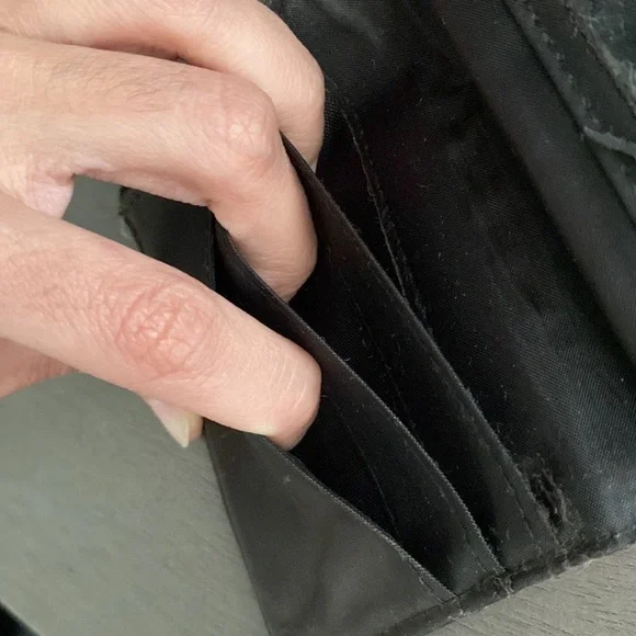 Tan and brown camo print wallet - Picture 8 of 15